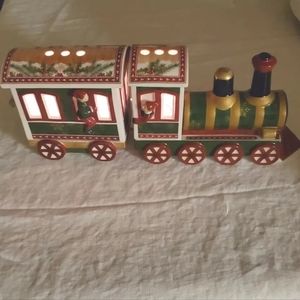 Villeroy & Boch Christmas Train North Pole Express 2 Piece Train Tea Light